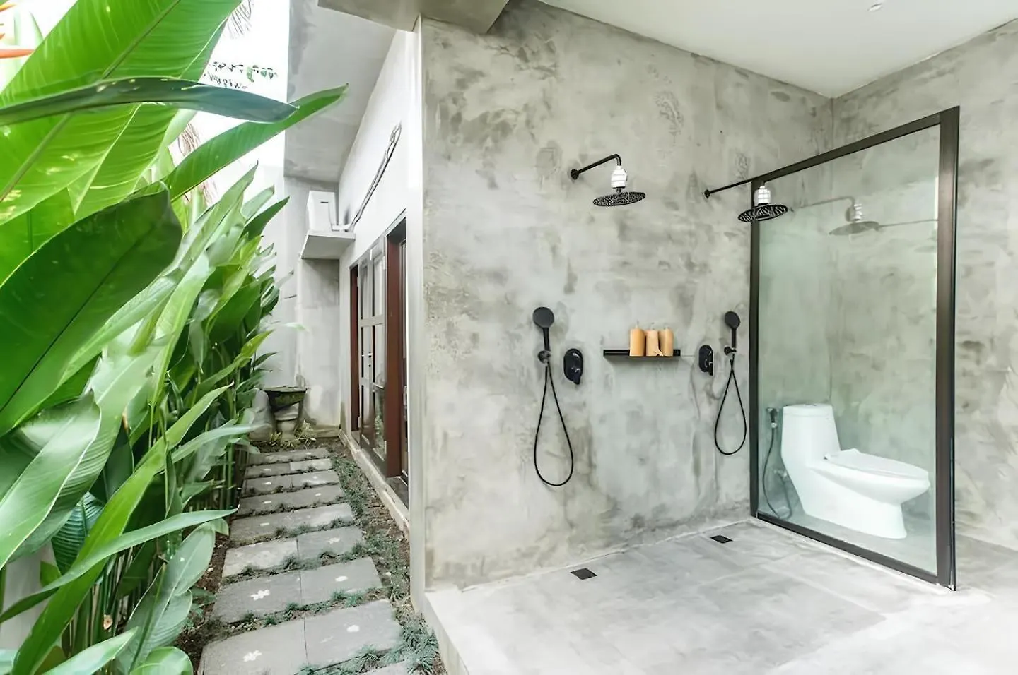 Villa Grandlux Bali 2 Bed Villa Pool Big Garden Seminyak  Indonesia