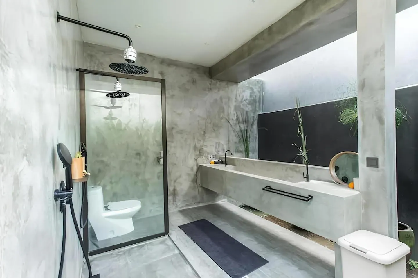 Villa Grandlux Bali 2 Bed Villa Pool Big Garden Seminyak
